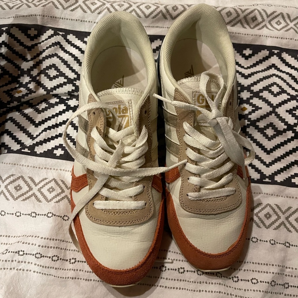 Gola Women's Cream and Brown Sneakers